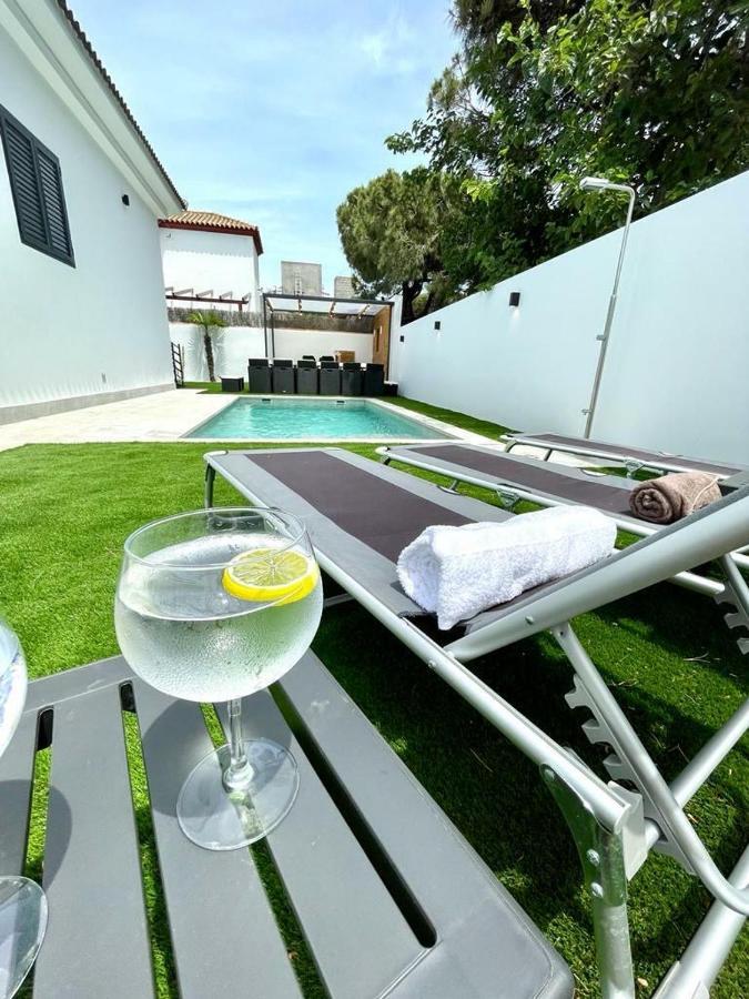 Villa Pimienta, Chalet De Lujo A 100 Metros Del Mar Chiclana de la Frontera Eksteriør bilde