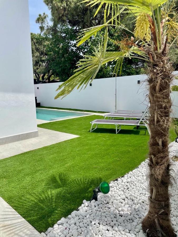 Villa Pimienta, Chalet De Lujo A 100 Metros Del Mar Chiclana de la Frontera Eksteriør bilde